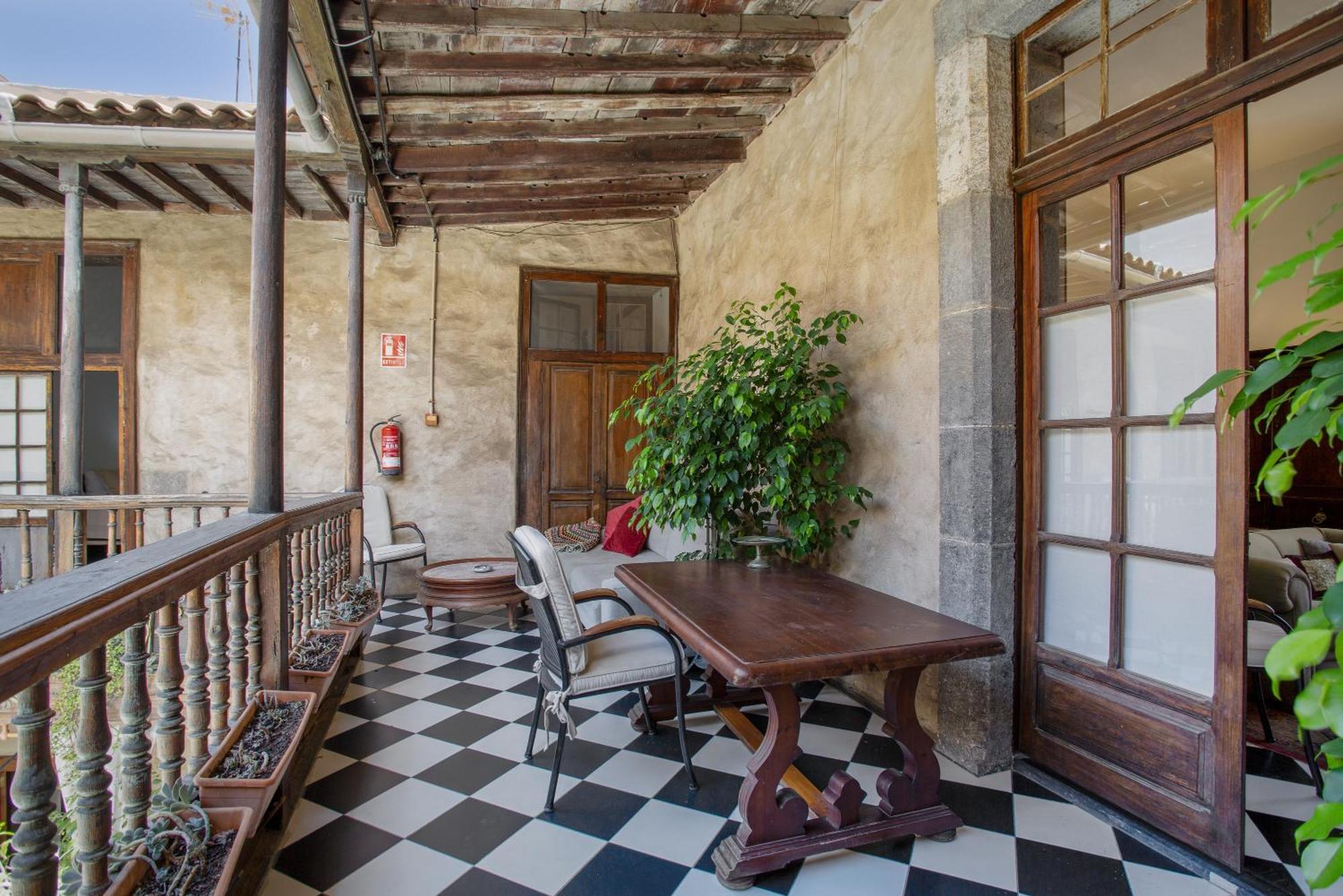 Casa Montesdeoca - Tamarindo لاس بالماس دي غران كاناريا المظهر الخارجي الصورة